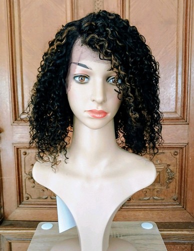 Bob lockiges mittelblond honig - bob,